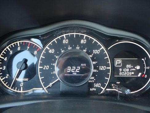 Used 2015 Nissan Versa Note SV FWD image 33