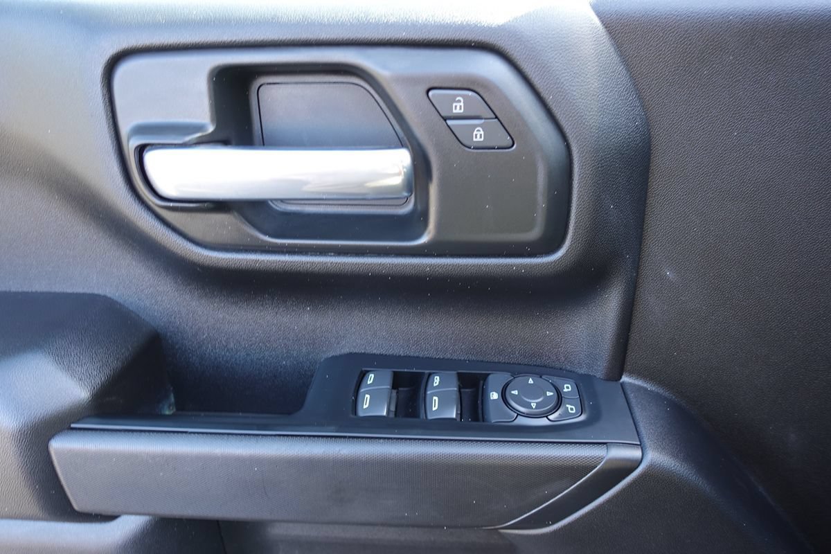 Used 2023 GMC Sierra 1500 Pro w/ Pro Value Package AWD/4WD image 16