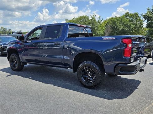 Used 2021 Chevrolet Silverado 1500 LT Trail Boss w/ Convenience Package II image 9