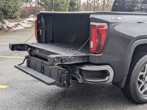 Certified 2024 GMC Sierra 1500 SLT w/ SLT Premium Plus Package image 34