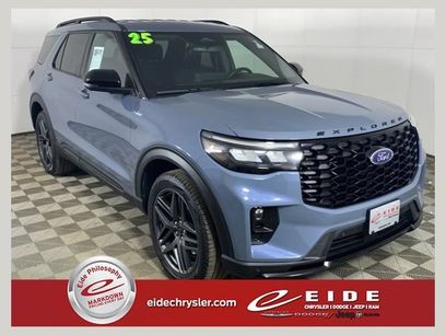 Used 2025 Ford Explorer ST-Line w/ Premium Package