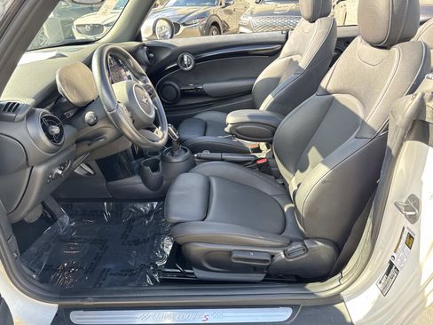 Used 2024 MINI Cooper S image 17