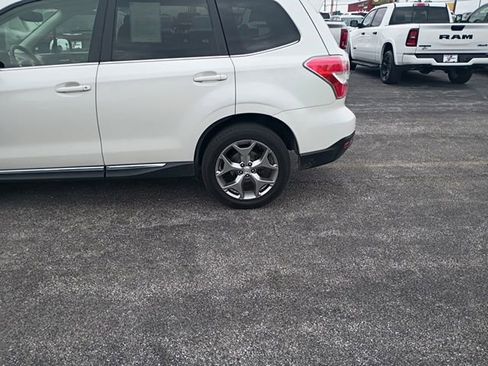 Used 2015 Subaru Forester 2.5i Touring AWD/4WD image 17