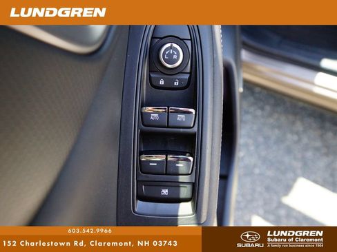 Used 2023 Subaru Forester Limited AWD/4WD image 12