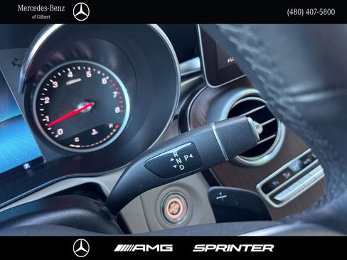 Used 2022 Mercedes-Benz GLC 300 4MATIC image 29