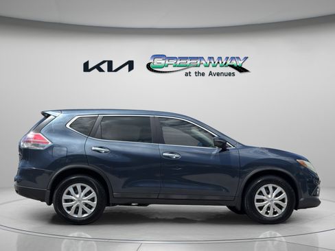 Used 2014 Nissan Rogue S FWD image 8