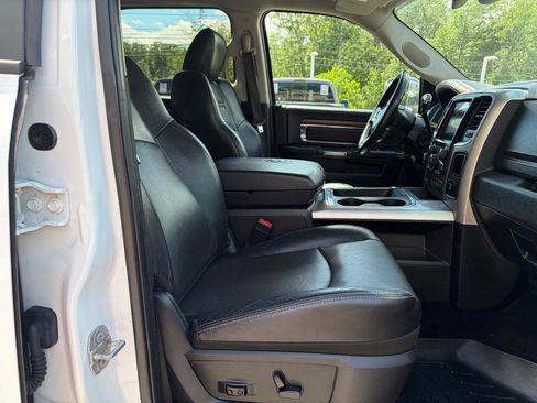 Used 2017 RAM 2500 Laramie w/ Convenience Group AWD/4WD image 46