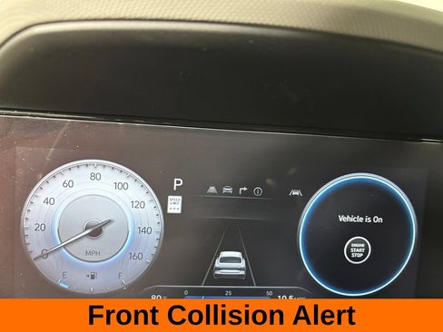 Used 2025 Hyundai Elantra SEL FWD image 16