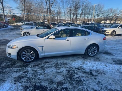 Used 2013 Jaguar XF 3.0 image 2