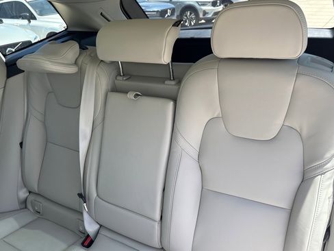 New 2026 Volvo XC60 B5 Ultra w/ Protection Package Premier image 20