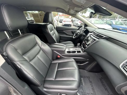 Used 2024 Nissan Murano SV FWD image 28