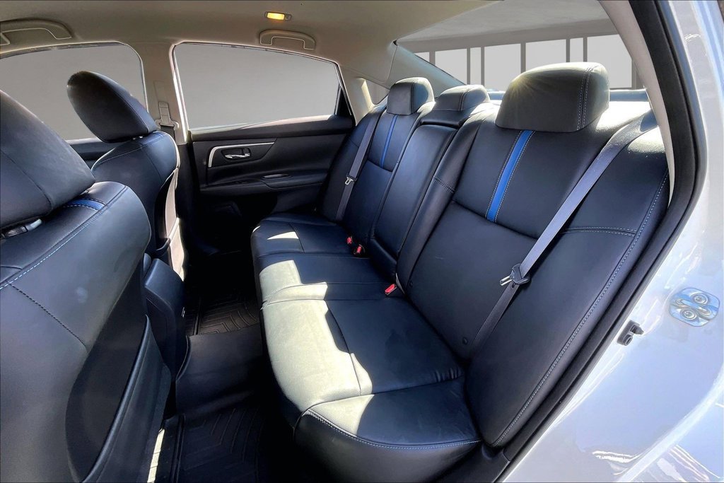 Used 2018 Nissan Altima 2.5 SR w/ SR Midnight Edition FWD image 26