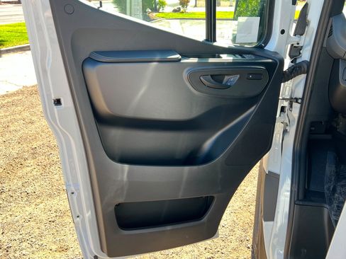 New 2026 Mercedes-Benz Sprinter 2500 image 10