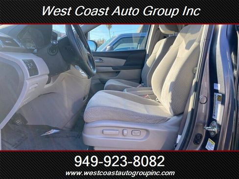 Used 2016 Honda Odyssey EX image 7