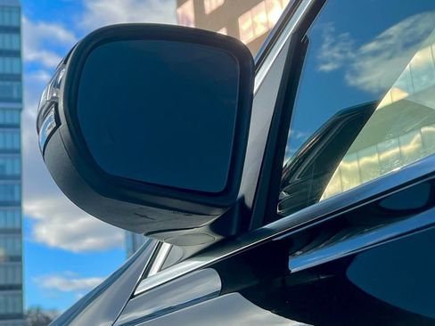 Certified 2021 Mercedes-Benz GLB 250 4MATIC image 8