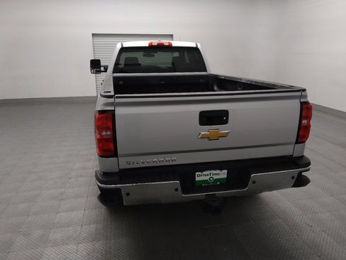 Used 2019 Chevrolet Silverado 2500 W/T w/ WT Convenience Package AWD/4WD image 6