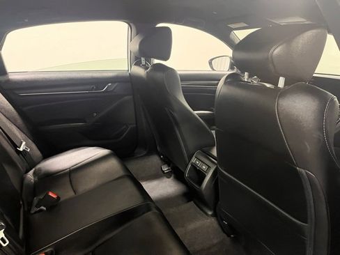 Used 2021 Honda Accord Sport image 14
