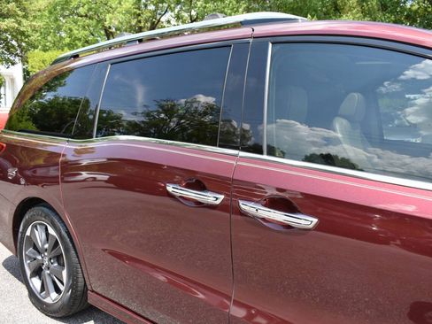 Used 2021 Honda Odyssey Elite image 40
