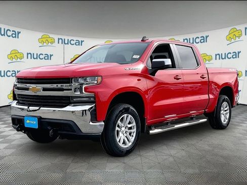 Used 2022 Chevrolet Silverado 1500 LT AWD/4WD image 3