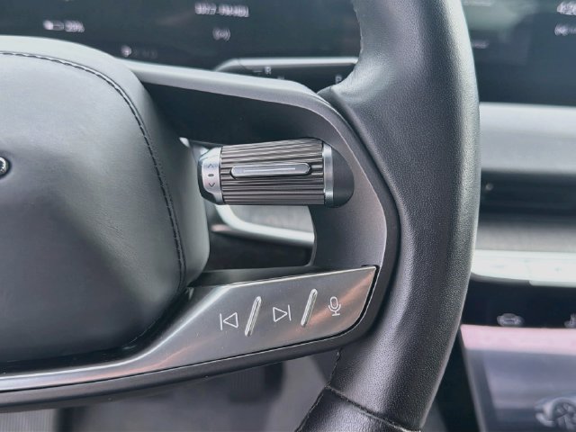 Used 2024 Lucid Air Touring AWD/4WD image 36