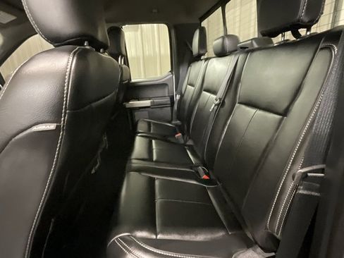Used 2019 Ford F150 Lariat w/ Equipment Group 502A Luxury image 11