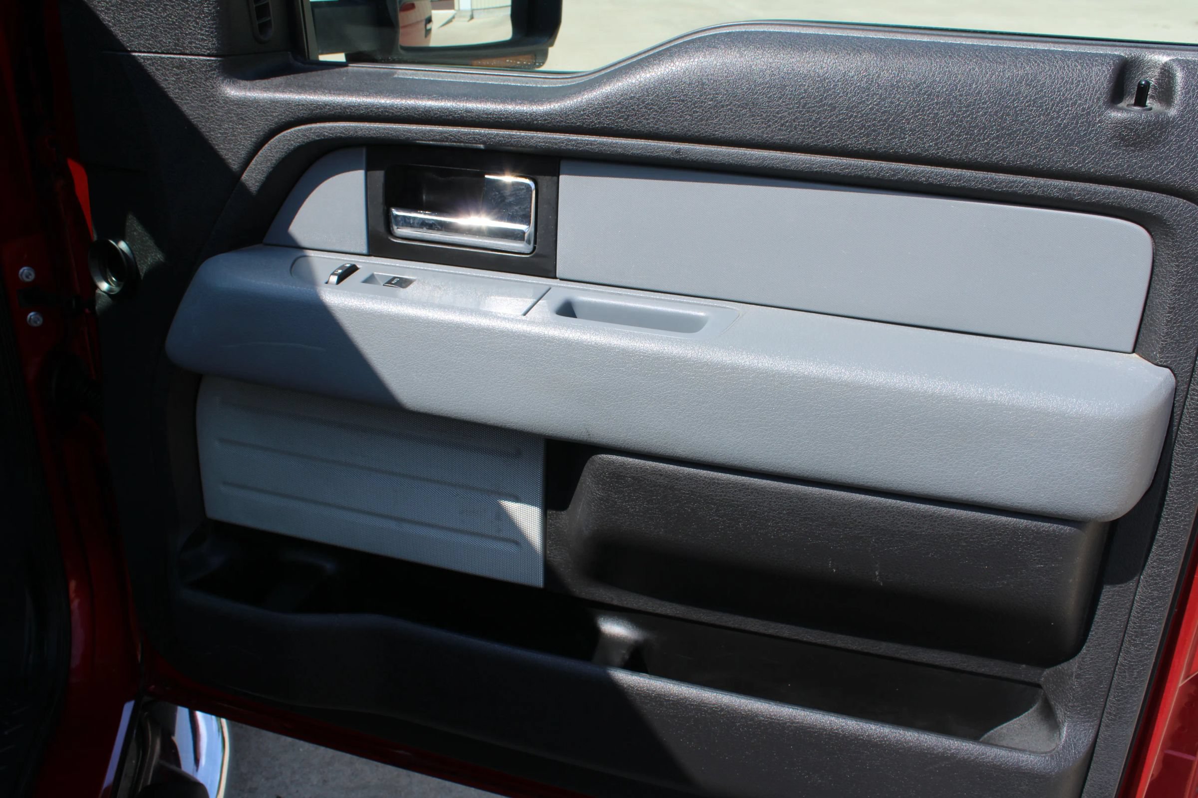 Used 2012 Ford F150 XLT w/ XLT Chrome Pkg RWD image 19