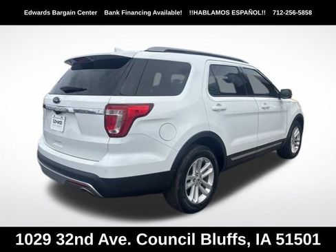 Used 2017 Ford Explorer XLT w/ Equipment Group 201A FWD image 6