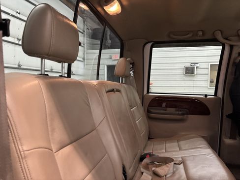 Used 2004 Ford F350 XL image 30