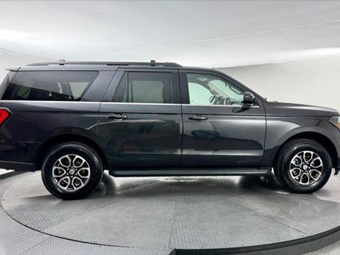Used 2024 Ford Expedition Max XLT AWD/4WD image 9