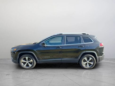 Used 2019 Jeep Cherokee Limited image 3