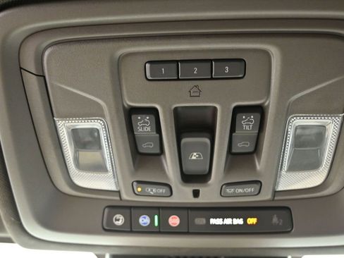Used 2025 GMC Sierra 1500 SLT w/ SLT Premium Package AWD/4WD image 20