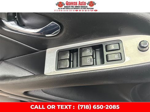 Used 2012 Nissan Murano SL w/ Navigation Pkg image 40