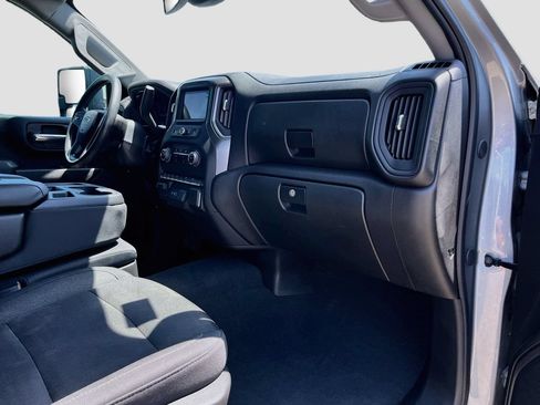 Used 2025 Chevrolet Silverado 2500 Custom w/ Custom Value Package AWD/4WD image 29
