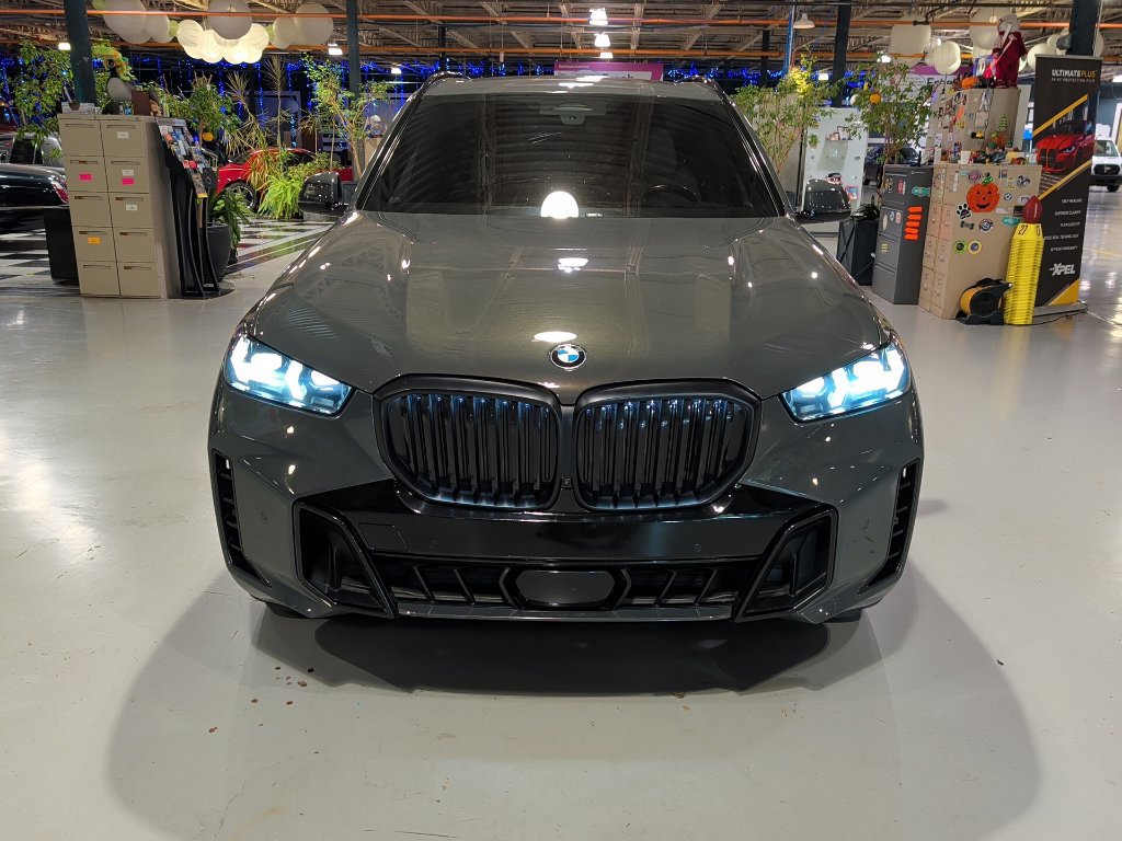 Certified 2024 BMW X5 xDrive40i w/ M Sport Package AWD/4WD image 4