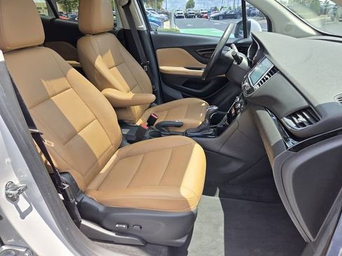 Certified 2018 Buick Encore Premium w/ Experience Buick Package FWD image 18