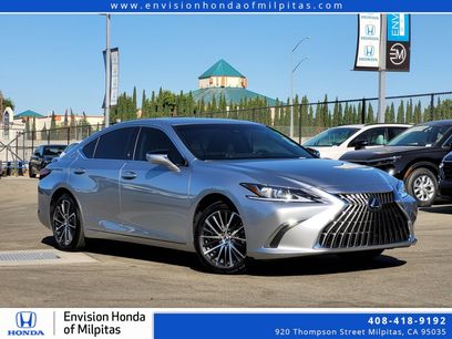 Used 2024 Lexus ES 300h w/ Premium Package