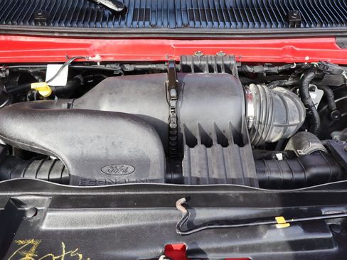 Used 2010 Ford E-350 and Econoline 350 Extended Wagon Super Duty image 38