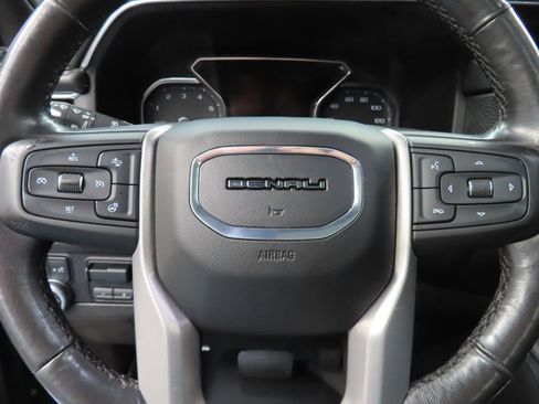 Used 2021 GMC Yukon Denali w/ Denali Premium Package image 60