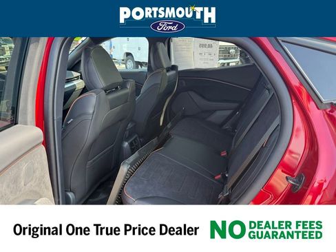 Certified 2023 Ford Mustang Mach-E GT image 5