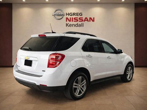 Used 2017 Chevrolet Equinox Premier w/ Enhanced Convenience Package image 2