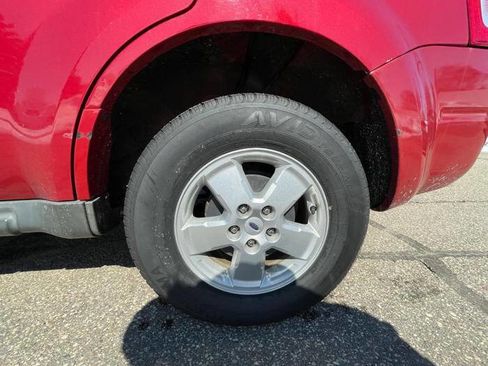 Used 2009 Ford Escape XLT image 14