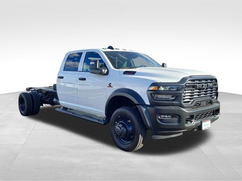 New 2026 RAM 5500 Tradesman image 3