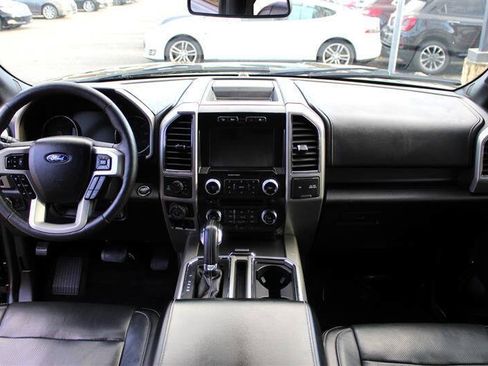 Used 2017 Ford F150 Lariat w/ Equipment Group 502A Luxury AWD/4WD image 14