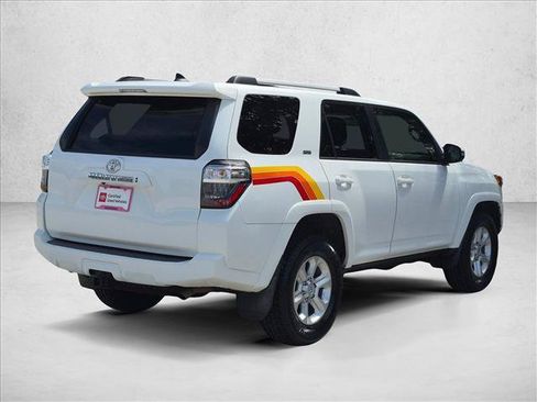 Used 2022 Toyota 4Runner SR5 Premium w/ Moonroof Package RWD image 4