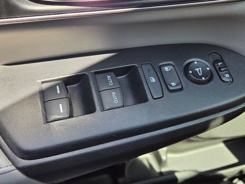 Certified 2019 Honda CR-V EX-L image 30