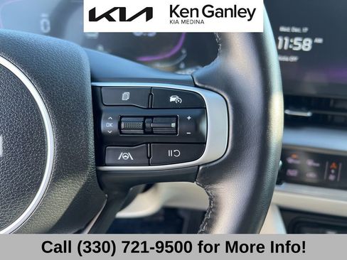 Certified 2025 Kia Sportage EX w/ Premium Package image 32