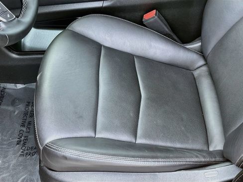 Used 2025 Cadillac XT5 Premium Luxury w/ LPO, Floor Liner Package AWD/4WD image 20