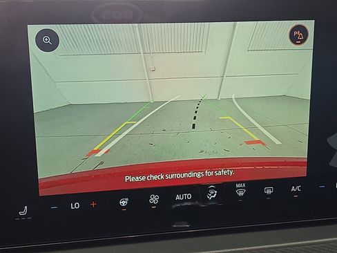 Used 2024 Ford Mustang GT Premium image 19