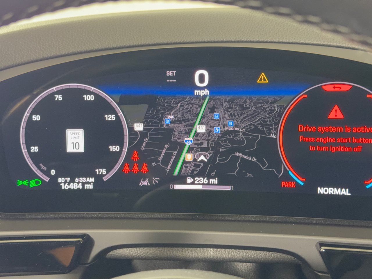 Certified 2024 Porsche Cayenne AWD/4WD image 29