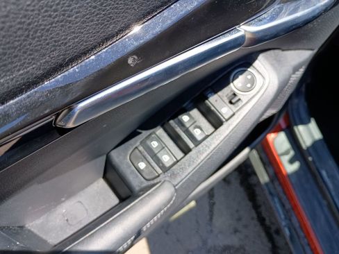 Used 2024 Kia Seltos S FWD image 19